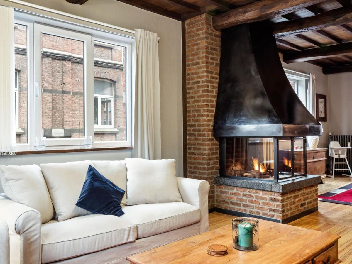 Stylish Apartment In Dinant Near The Maas Exterior foto